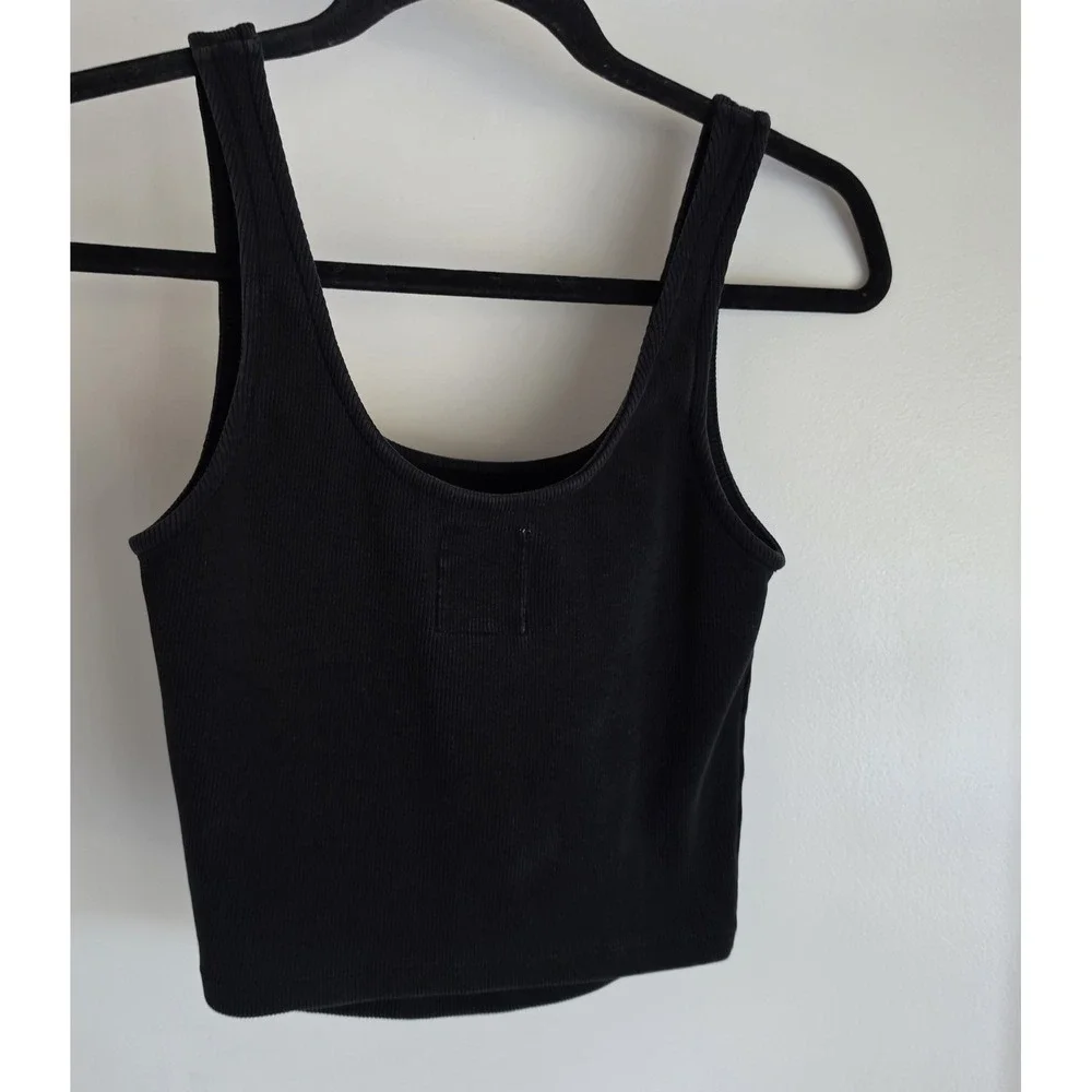 Lululemon Sleeveless Tank Top Size 4 Black Ribbed Scoop Neck Athletic Cami
